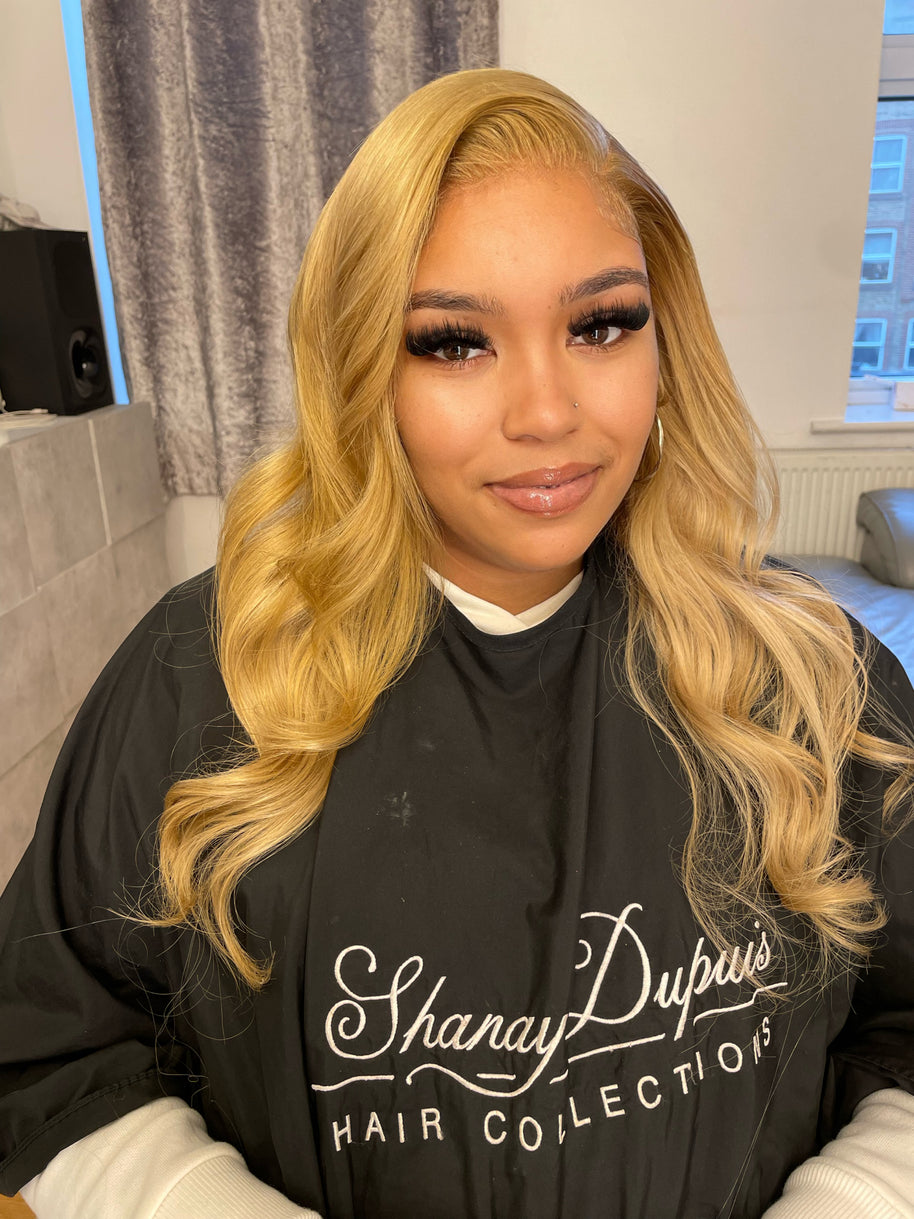 Cuba Golden Blonde Lace Wig Loose Curls 18 Inch | Loose Curl Lace Wig